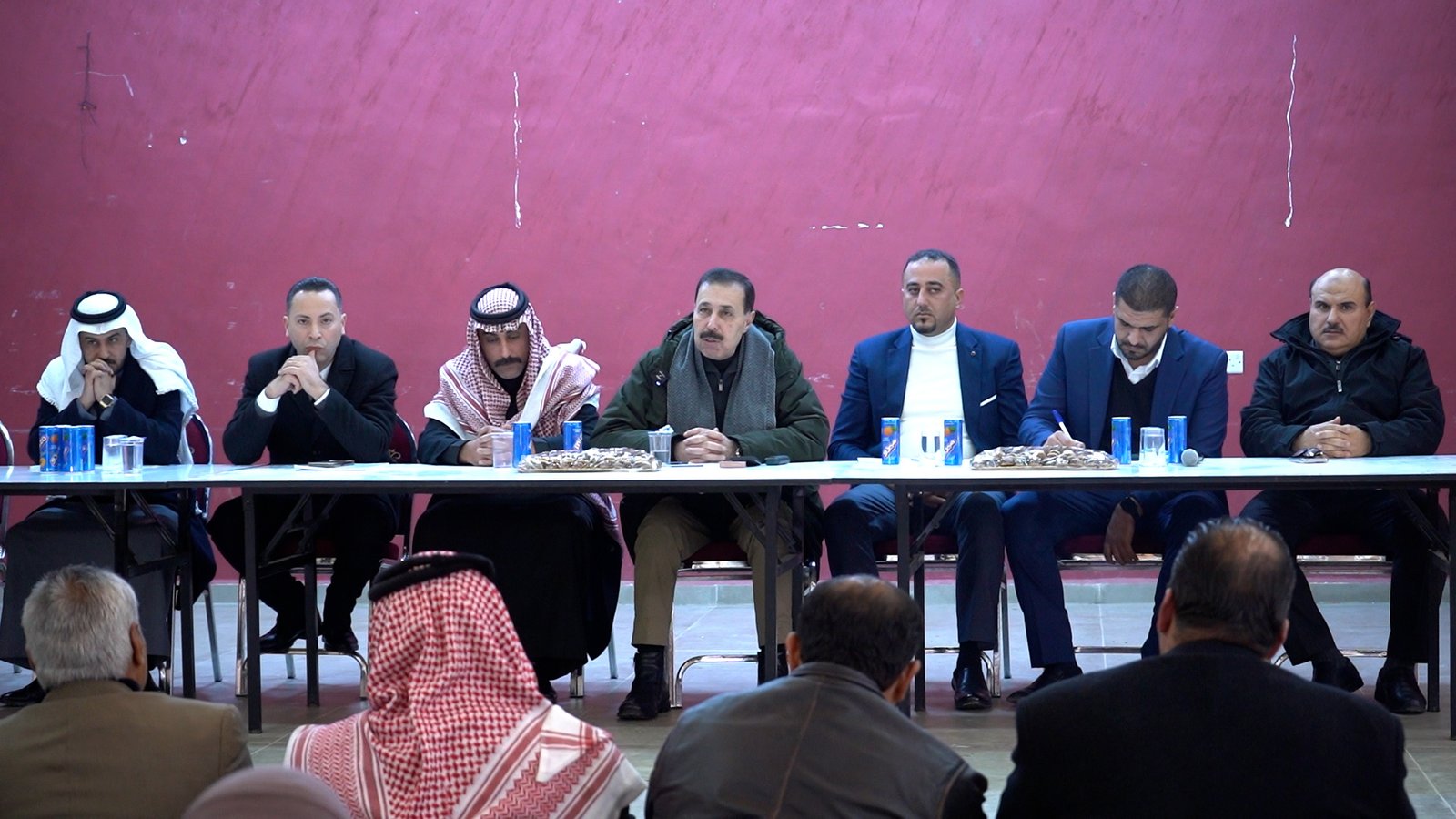 النعيمي خلال لقاء حزب إرادة في الزعتري : ” الأردن قوي رغم التحديات الجيوسياسية، فهو تأسس بالقلم والبندقية “.